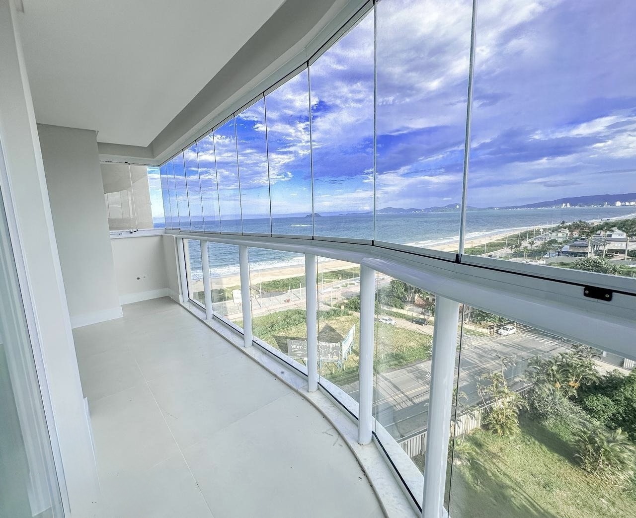 Apartamento com 3 suítes - GUADALLUPE III